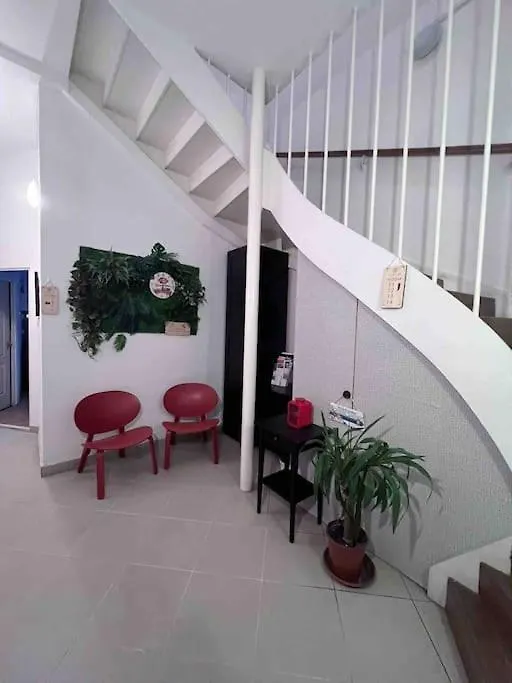 11# Sunflower Cozy Apartment Budapest